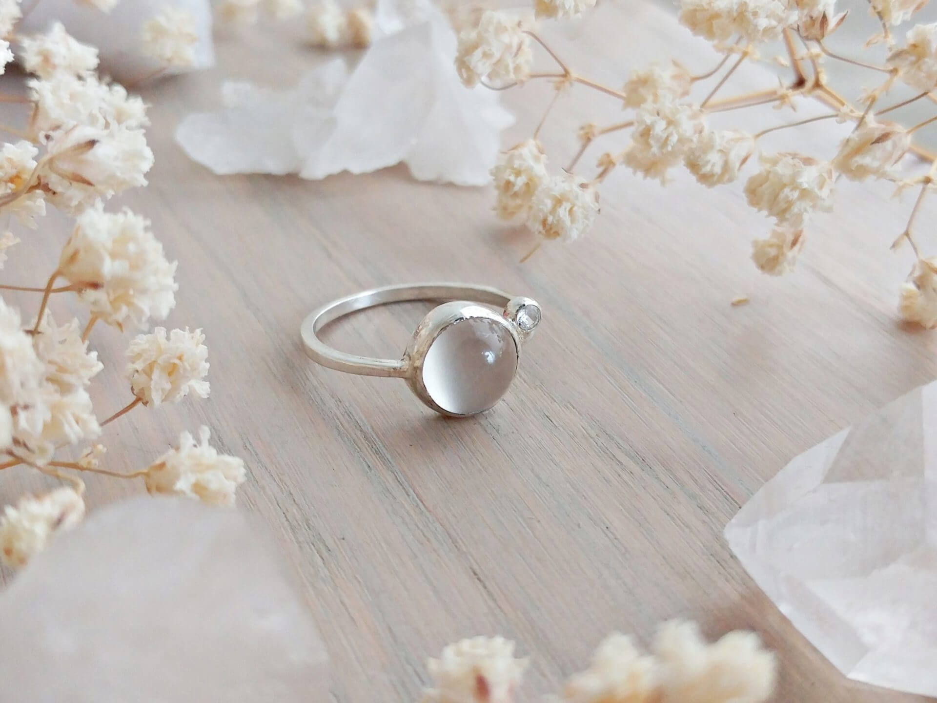 Vintage Oval Moonstone Engagement Ring White Gold Halo Wedding Ring Antique  Art Deco Moissanite Ring Unique Promise Anniversary Ring - Etsy | Moonstone  engagement ring rose gold, Antique wedding rings, Engagement ring